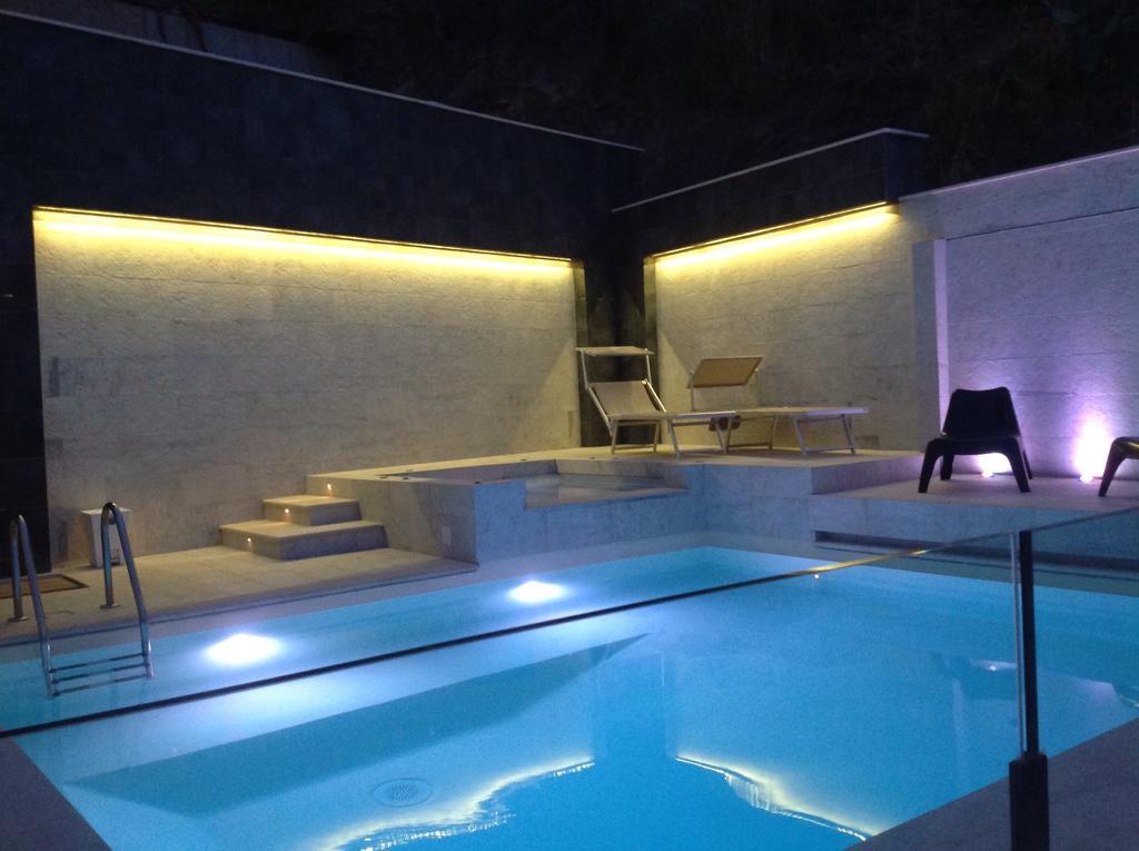 202 Luxury Pool Isola Bella Villa Taormina Room photo